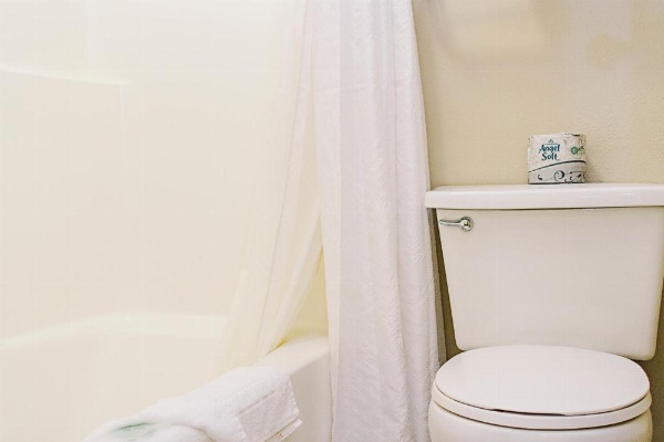 GuestHouse Inn Bellingham image 28